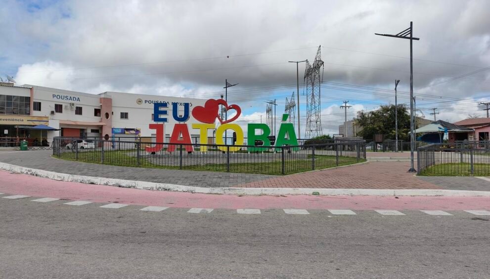 JATOBÁ: Contas do exercício de 2021 REPROVADAS, multas aplicadas e recurso negado pelo MPC-PE