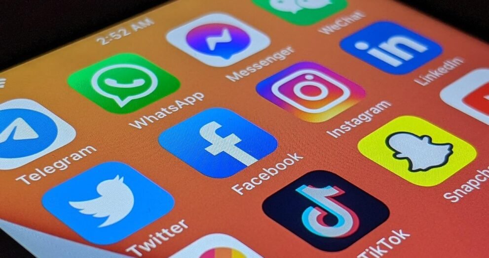 Atualização Instagram, TikTok e WhatsApp